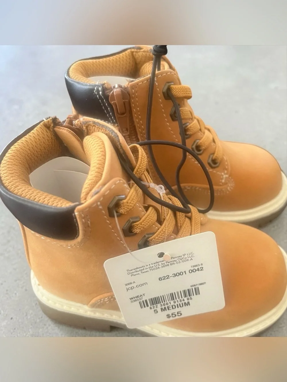 NWB Kids Classic Tan Lace-Up Adventure Boots